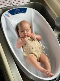 About press copyright contact us creators advertise developers terms privacy policy & safety how youtube works test new features press copyright contact us creators. Baby Patent Aquascale 3 In 1 Bath Tub The Next Generation White Unisex Walmart Com Walmart Com