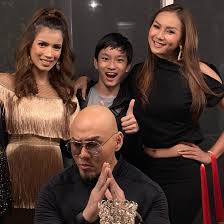 Melansir dari youtube atta halilintar. 9 Potret Keakraban Mantan Dan Calon Istri Deddy Corbuzier Akur Banget