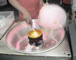 Creamberry in las vegas makes a colorful cotton candy burrito. Cotton Candy Burrito Where To Find Try It Yourself Glutto Digest