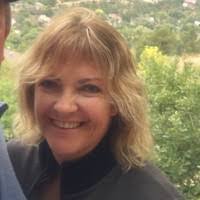 Debbie Treadway's Instagram, Twitter & Facebook