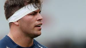 Will Cliff: Sale Sharks scrum-half agrees new contract until 2022