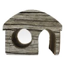This play house provides your pal with a place to explore, have fun or comfortably nest. Nature First Small Animal House