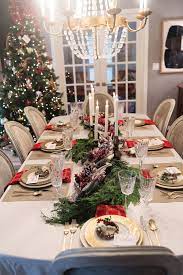 A Classic Red And Gold Christmas Tablesetting House Of Harper Christmas Table Settings Christmas Table Christmas Dinner Table
