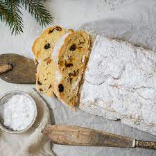 Christmas bread and special treats for the holidays, panettone, italian. 8 Traditional Recipes For Christmas Breads