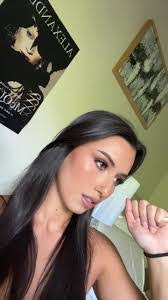 Kiyah Jones's Instagram, Twitter & Facebook