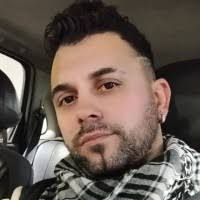 20+ perfiles de «Hector Quevedo»