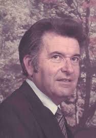 Max Albritton's Instagram, Twitter & Facebook