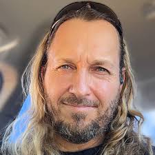 Thank you all for the birthday wishes! 😎