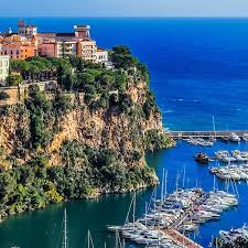 Translate english to french no matter what volume using the gengo translation platform. Ba French Hospitality Tourism Management University Of Strathclyde