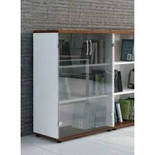 Armoire Bibliotheque Equipee D Un Jeu De Portes Battantes En Verre Mdd Meuble Rangement Armoire Porte Battante