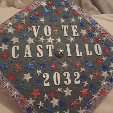 Arlinda C On Instagram Grad Cap For Tmmrw Grad Bachelors Started From The Bottom Now I M T Graduation Cap Designs Graduation Cap College Graduation Cap