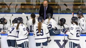 After taking Yale women's hockey team to national semifinals, Bolding named  women's D-I coach of year for '21-22 season