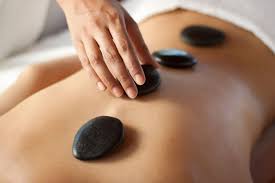 Treinamento prático de massoterapia
