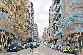 Yau ma tei is a phonetic transliteration of the name 油麻地 (originally written as 油蔴地) in cantonese. F5kvf05z3earnm