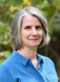 Karen Kernan's Instagram, Twitter & Facebook