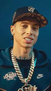 Santan Dave 🔥• Follow me (@Ukrapmedia_ ) to stay updated with UK Drill  news 📰 • Subscribe to YouTube channel (UkrapMedia) • Share this post with  your friends 📥 • • • • • #