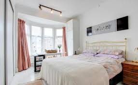 Bay Window Bedroom Layout Bedroom Layouts Bay Window Bedroom Bedroom Windows