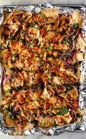 Indian Ish Nachos With Cheddar Black Beans And Chutney 6 To 8 Servings 30 Minutes These Vegetar Indian Appetizers Vegetarian Recipes Healthy Vegetarian Nachos