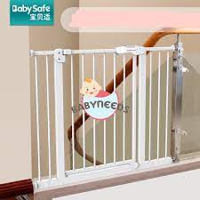 Karena pentingnya peran tersebut, mama patut mempertimbangkan desain tangga yang terdapat pada bunk bed pilihan mama. Babysafe Safety Gate 80 100 Pagar Pengaman Anak Bayi Babysafe Pagar Tangga Pagar Dapur Pagar Pintu Shopee Indonesia