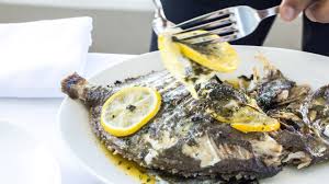 Italian restaurant, seafood restaurant, pool. Icebergs Dining Room And Bar Bondi Sydney Australia Restaurant Review Conde Nast Traveler