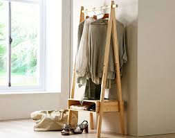 Portant A Vetements En Bois Becquet Portant Vetement Bois Porte Bois Housse De Rangement