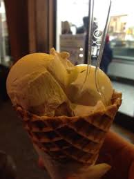 Le Buone Abitudini Non Si Scordano Mai Dopocena Con Cialda 4 Gusti Alle Creme Foto Di Casa Del Gelato Albenga Tripadvisor