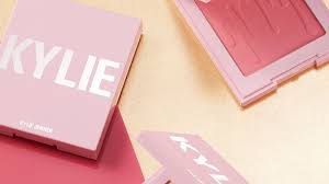 The company began selling kylie lip kits, a. Kylie Cosmetics Closes Down Due To Coronavirus Harper S Bazaar Arabia