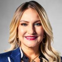 Karen Polanco's Instagram, Twitter & Facebook