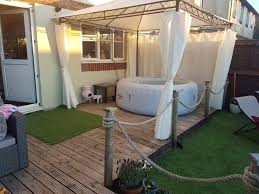 Inflatable Hot Tub Surround Ideas Outsidemodern Hot Tub Surround Inflatable Hot Tubs Hot Tub Backyard