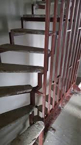 Folgende offene treppe verkleiden fesselnde bilder alternativen in bezug auf wird angeboten für sie zu speichern. Treppen Albtraum Was Kann Man Tun