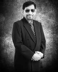 Khir rahman is an actor and director, known for dalam botol (2011), balada pencinta (2013) and the malay chronicles: Abah Dah Tak Ada Khir Rahman Kongsi Momen Terakhir Bersalam Raya Dengan Arwah Bapanya Al Fatihah Buat Arwah Dato A Rahman Hassan Keluarga