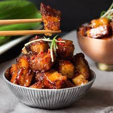 Slow Cooked Pork Belly With Garlic And Chili Glaze Recipe Chinese Pork Belly Recipe Slow Cooked Pork Pork Belly Recipes