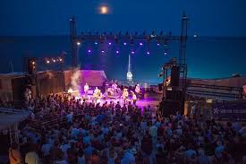 La fête de la musique, c'est aujourd'hui un événement international présent dans plus de 110 pays. Festival Plus De 32 000 Petits Et Grands A Fiest A Sete Metropolitain