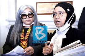 He took his bachelor of art's degree in malay language and literature, but also. Siti Kassim