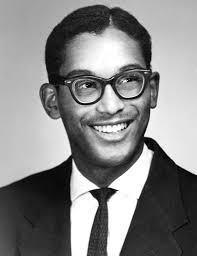 We are immensely saddened to report the passing of Reverend Earl A. Neil  '57, Carleton's second-ever African American student to graduate and a  long-time member of the College's Board of Trustees, starting