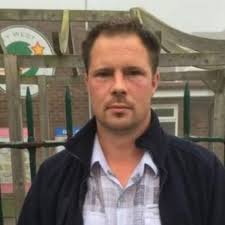 Dad's anger after primary pupils escaped school through hole in fence