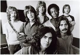 Black And White Three Dog Night Lyrics Classic Hits Artists Profile Three Dog Night Rock And Roll Nova Video Three Dog Night Never Been To Spain Rock And Roll