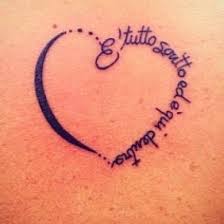 Verso Campovolo 2015 I Tatuaggi Con Le Frasi Di Ligabue Foto Gazzetta Di Reggio Tatuaggi Con Iniziale Tatuaggi Tatuaggi Citazioni