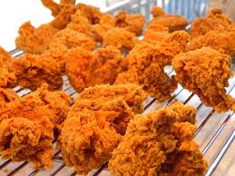 Ingin satu resep yang sangat disukai oleh keluarga? Ayam Goreng Crispy Lezat Harga Mahasiswa Hijaubintaro