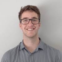 Sheena Bradshaw's Instagram, Twitter & Facebook