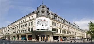 Par contre, les caractères fonctionnaient dans les. Le Bon Marche Parisian Department Store Selective Retailing Lvmh