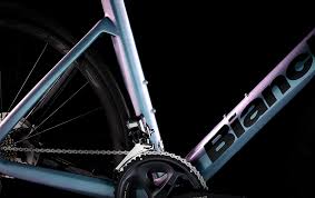 Sonderpreis statt 2890€ für 2499€. Aria 2021 Collection Bianchi