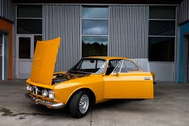 Image result for Giallo 1970 Alfa-Romeo