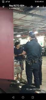 Phoon also asked that she be offered bail of $3,000 without a surety, as she was the navy's first female commanding officer and has made contributions to singapore as a pioneer. 50 Shades Of Singapore Now Got Badge How Facebook