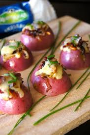 A compiled holiday menu of my favorite thanksgiving appetizers! Show Stopping Thanksgiving Appetizers Cooking On The Weekends