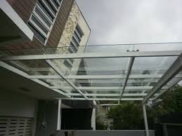 Oleh sebab itu kanopi kaca ( atap canopy kaca ) dengan warna yang terang dapat menambahkan sentuhan individualitas dan gaya interior dan eksterior rumah. Atap Kanopi Kaca Skylight Tempered Di Banyuwangi Spesialis Kaca