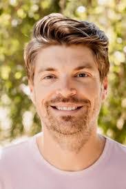 Brett Mcvicker's Instagram, Twitter & Facebook