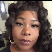 Alexis Mary's Instagram, Twitter & Facebook