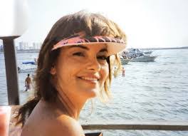 Lisa Tullis's Instagram, Twitter & Facebook