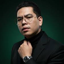 Kai Montinola, nakipagsabayan sa pakikipag-duet sa OPM icon na si Ogie  Alcasid sa It's Showtime! 👏🏻👏🏻👏🏻 Napatanong tuloy si Sir Ogie kung  may manager na siya. 😁 #KaiMontinola #OgieAlcasid #ItsShowtime #PBBGen11